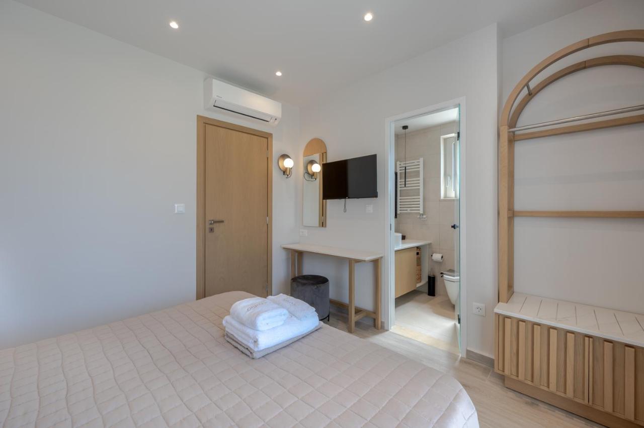 Villa Corallia Near The